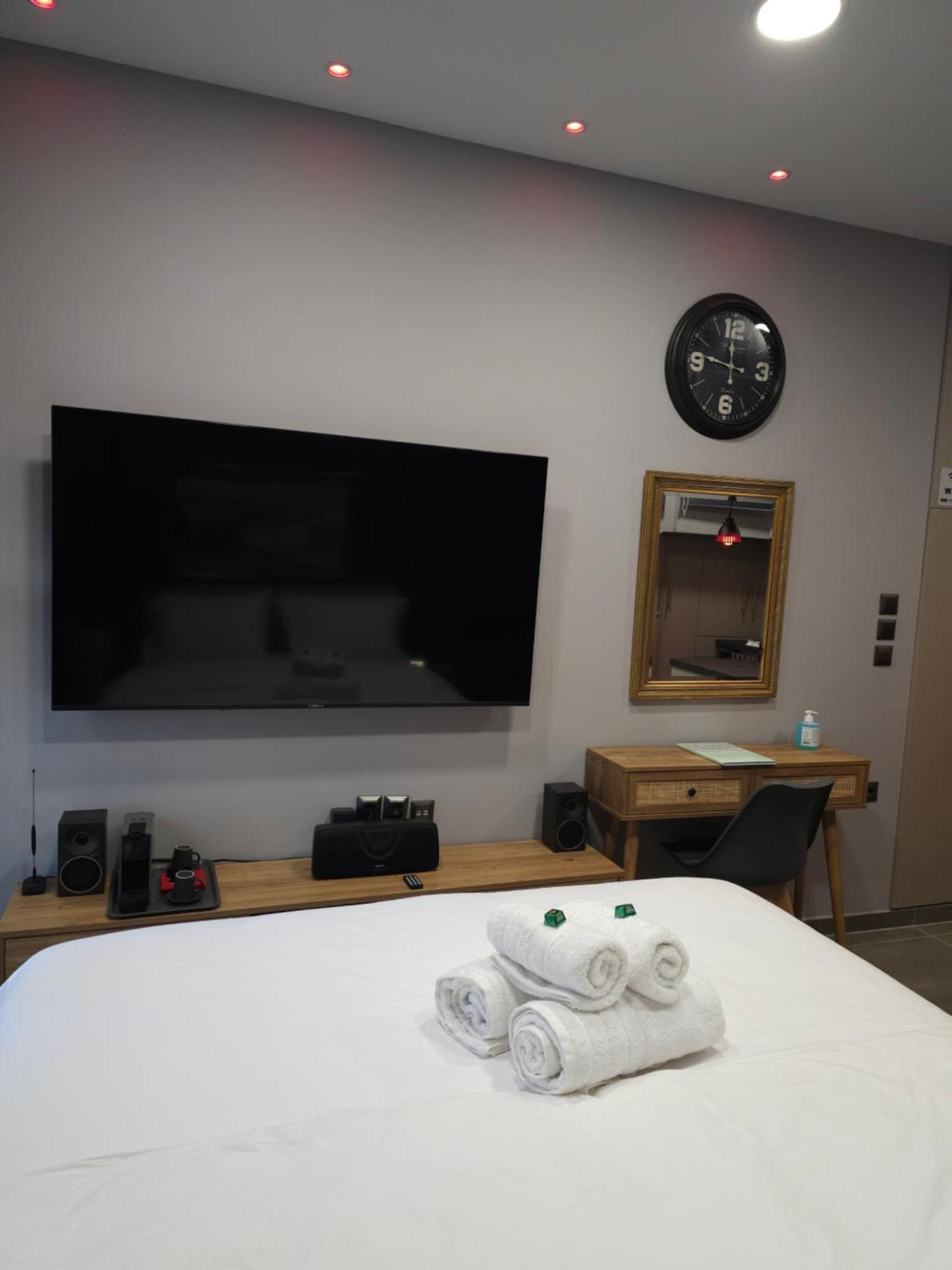 Dione Luxury Business Suite In The Heart Of Athene Buitenkant foto