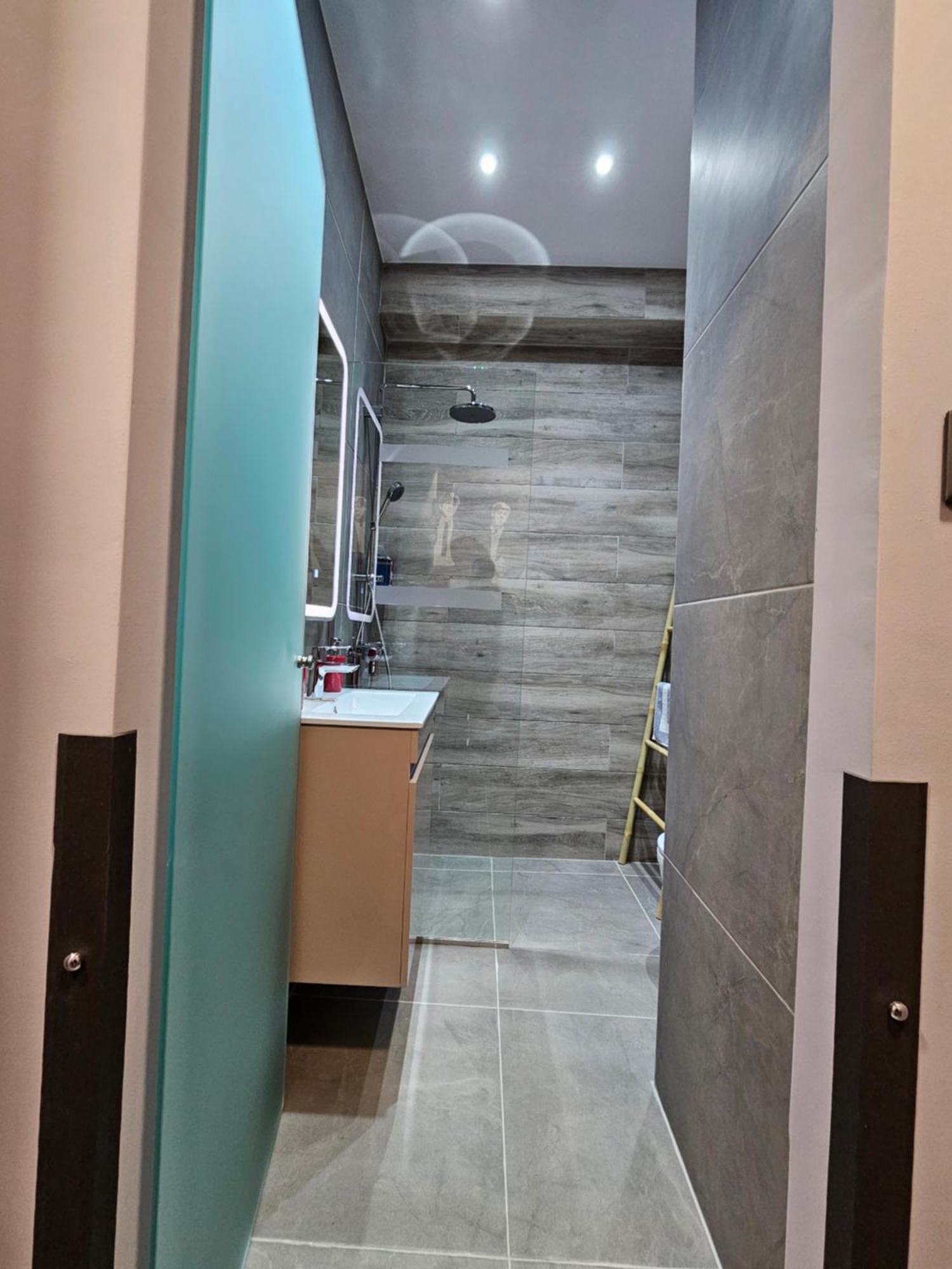 Dione Luxury Business Suite In The Heart Of Athene Buitenkant foto